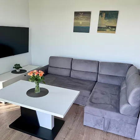 - Sventosios Pajurio Namai Apartment