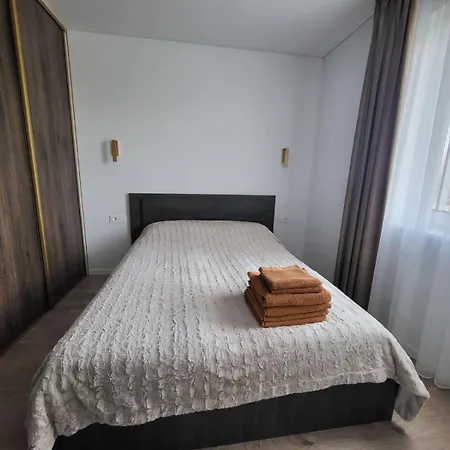 - Sventosios Pajurio Namai * Palanga